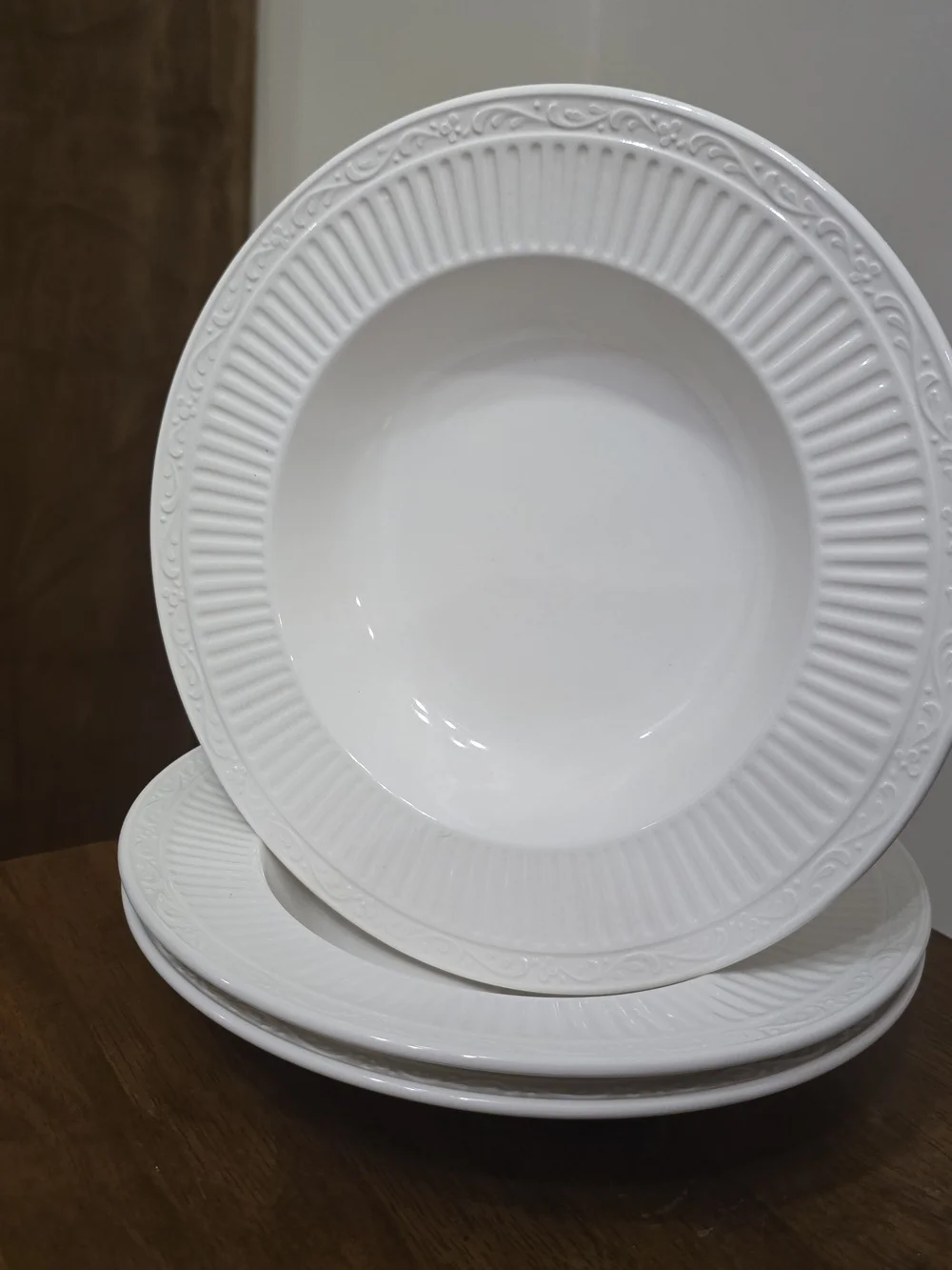 Set of 3 Mikasa Italian Countryside Rimmed Soup Bowls DD900 White Stoneware